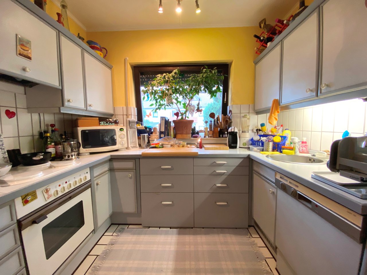 FAMILIENGLÜCK! Großzügiges Reihenhaus mit separater ELW in gefragter Lage von Rödermark!