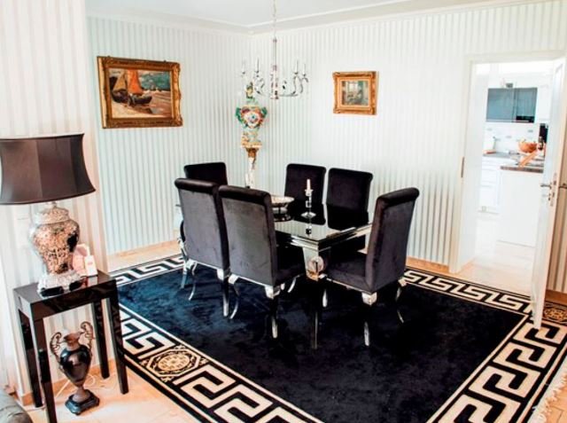 Exklusive Traumvilla: Stilvoller Komfort und modernes Design in Dreieich-Götzenhain vereint!