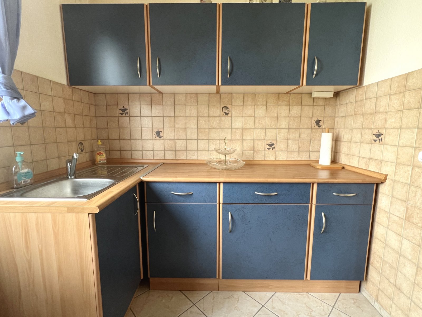 Geräumiges Wohnhaus für 2 Parteien in ruhiger Lage von Rödermark-Urberach!