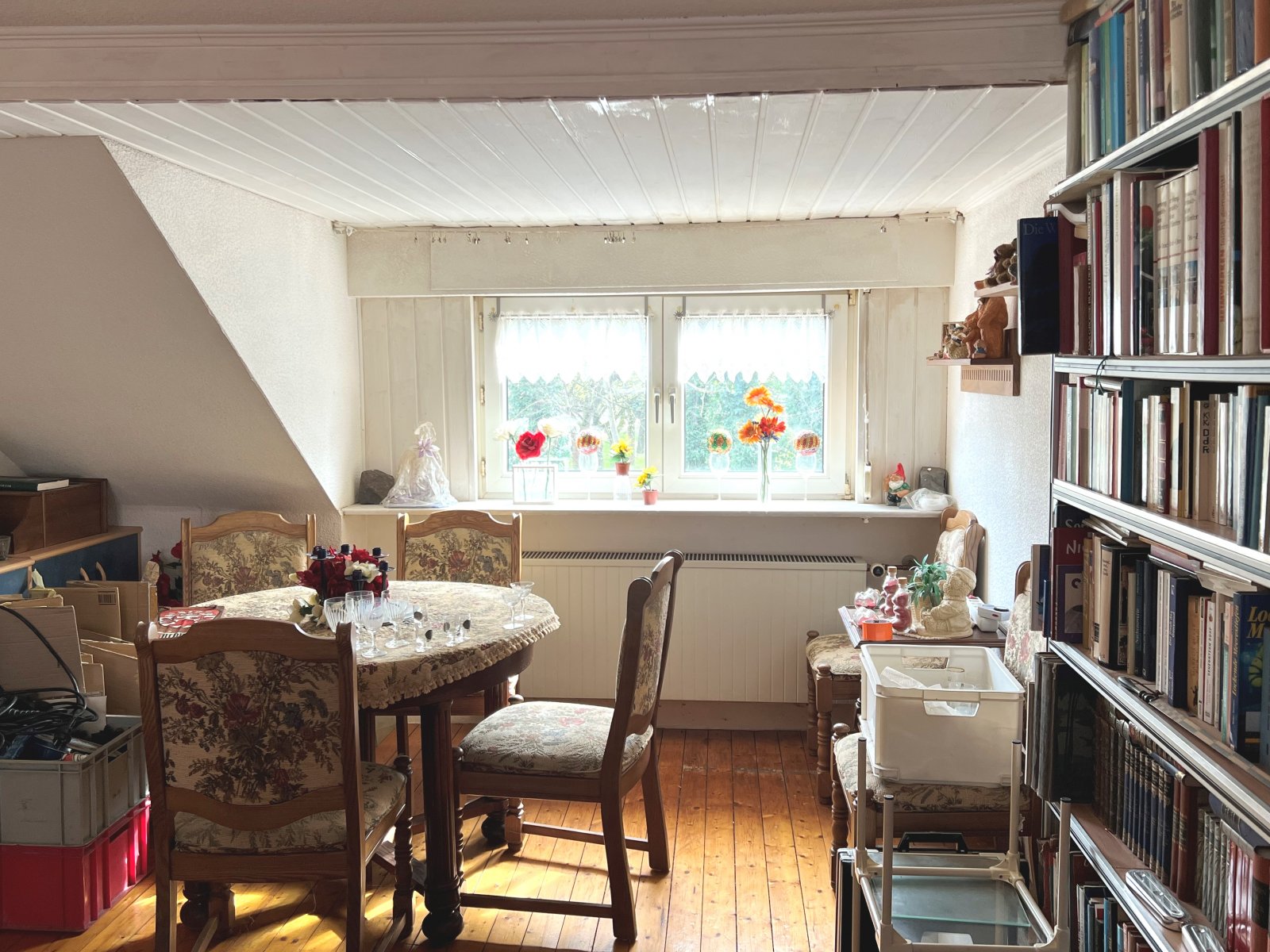 Keine Käuferprovision! Charmante Doppelhaushälfte mit Traumgrundstück in Dreieich/Buchschlag!