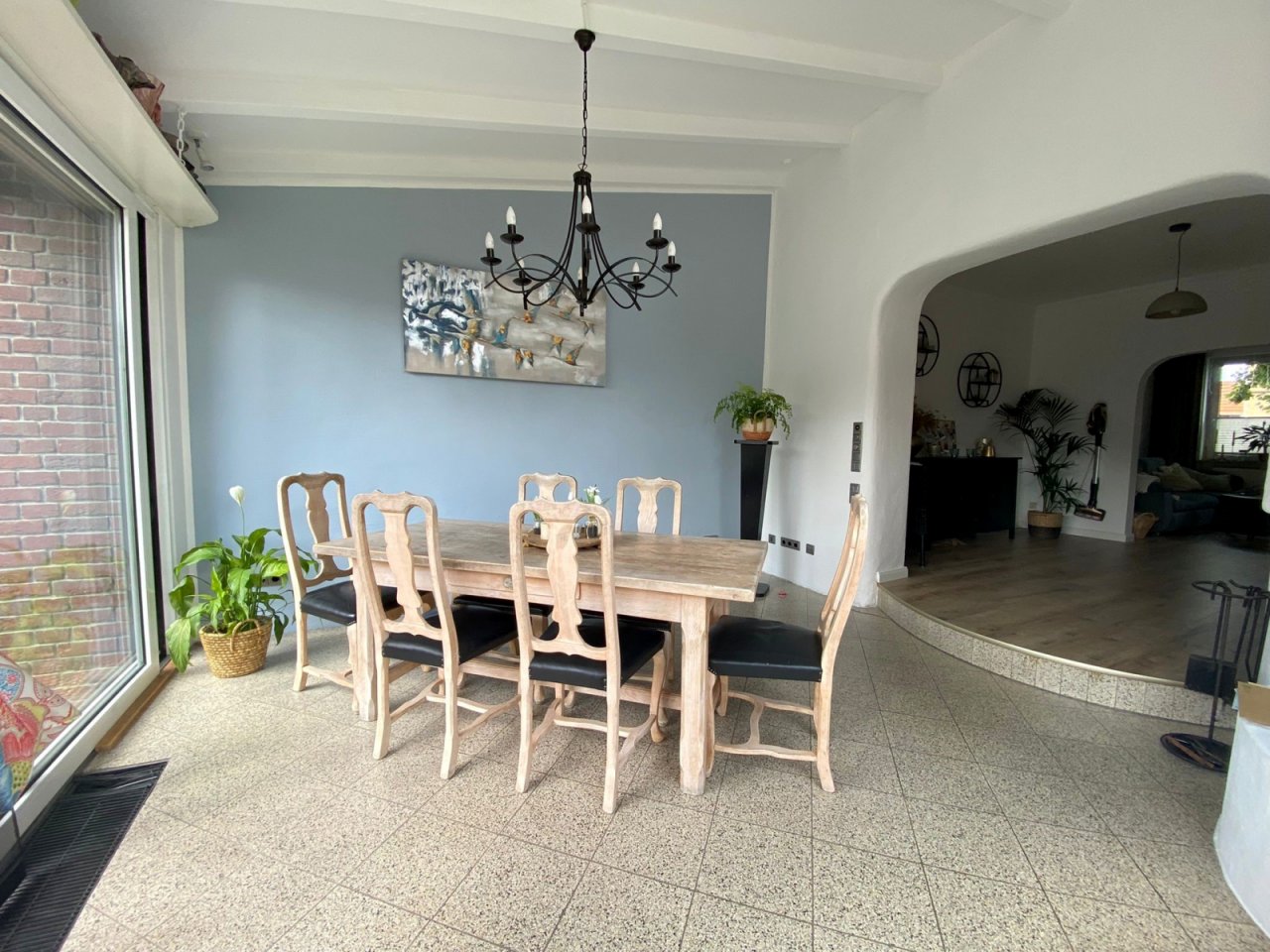 Exklusiv Immobilien Vertriebs GmbH/ Esszimmer Exklusiv Immobilien Vertriebs GmbH/ Esszimmer